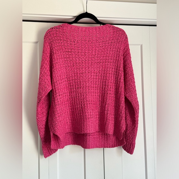 NEW Sweater - Picture 3 of 3